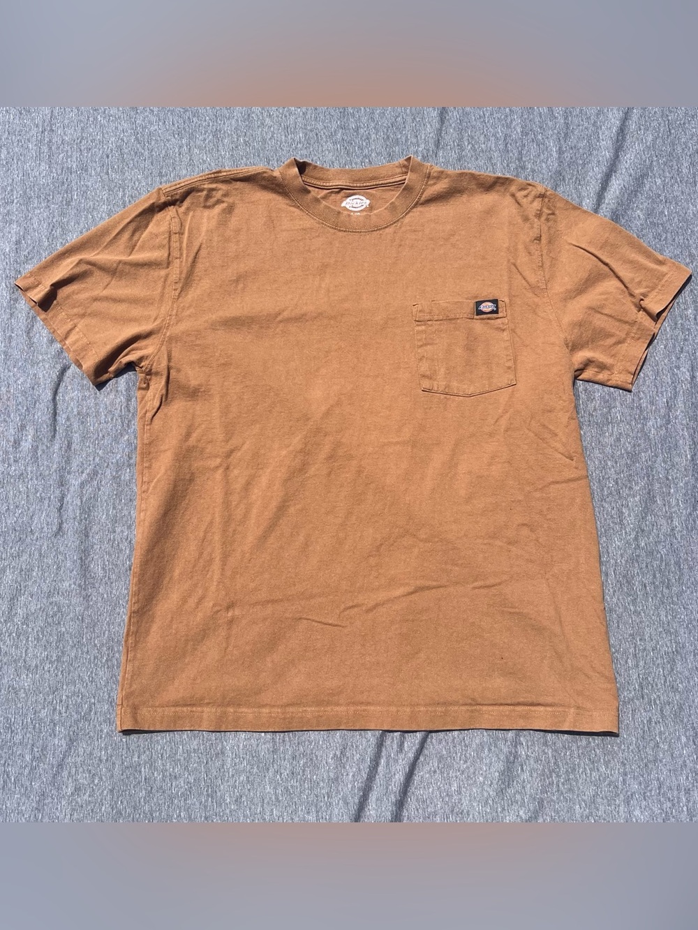 Dickies Heavy Weight Pocket T-Shirt - Men’s Large - Rust Orange Cotton Tee